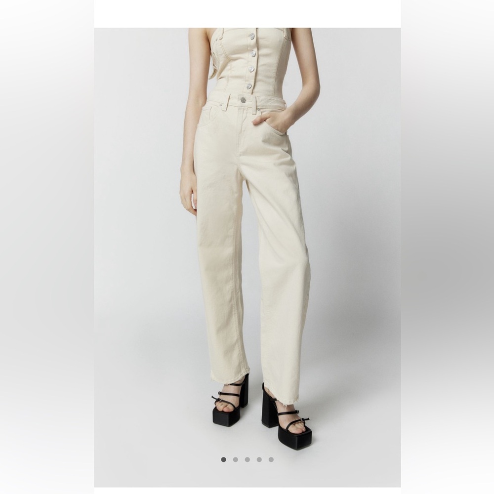 BDG High-waisted Cowboy Jean